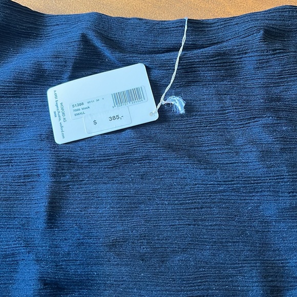 NWT black Wolford Mernice fitted trumpet style knee length skirt size small - Picture 2 of 5